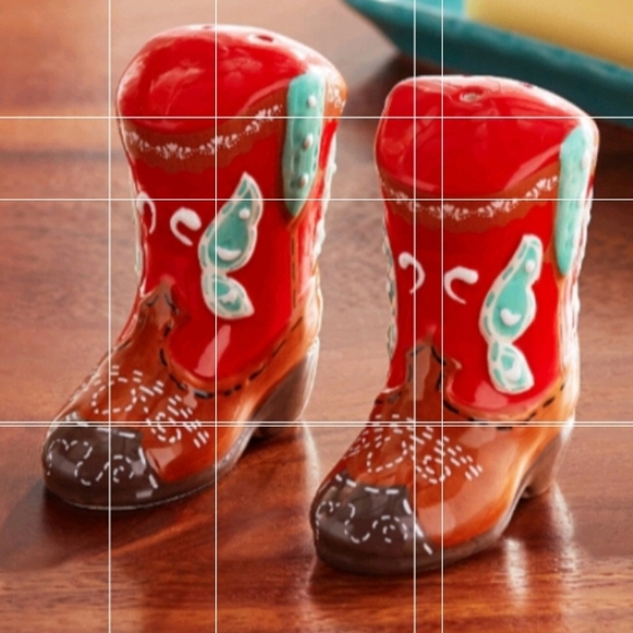 SALE New Pioneer Woman Red Cowboy Boots Salt And Pepper Shaker Set - Picture 4 of 6